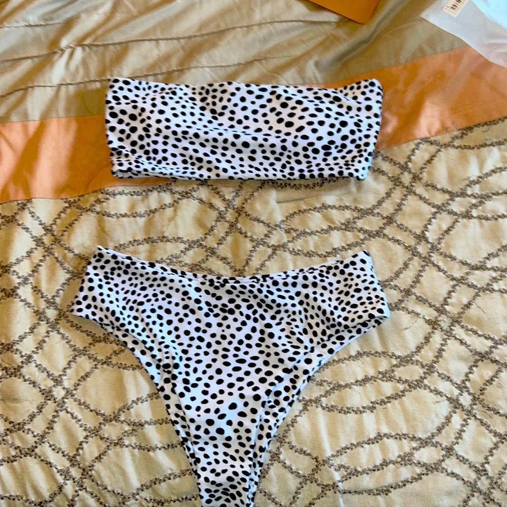 ROMWE strapless bikini